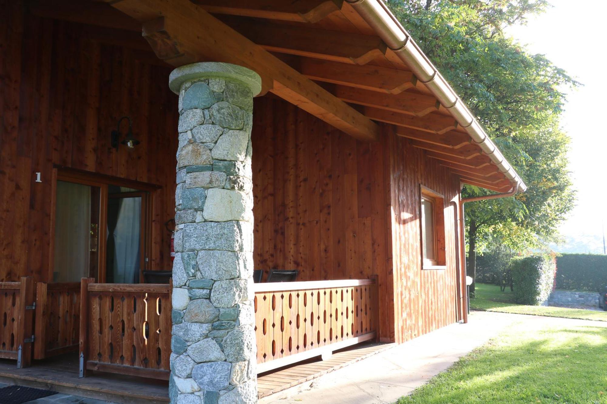 Lazy Bee Camping Village Aosta Exterior photo