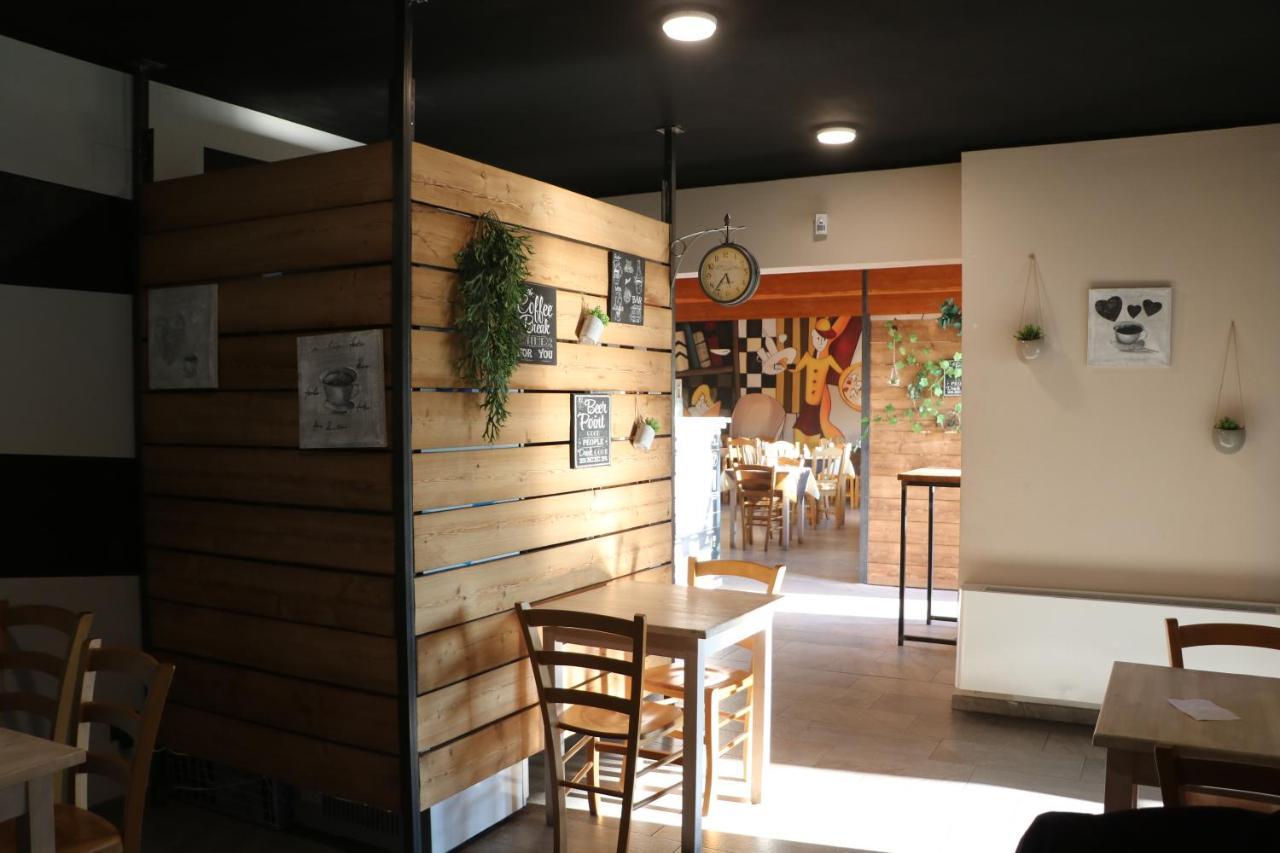 Lazy Bee Camping Village Aosta Exterior photo